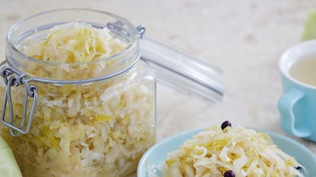 Boiled pickled cabbage