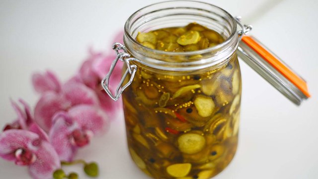 How to make pickled cucumber